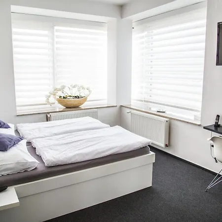 Otel Orlik 4*